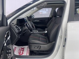 2022 Kia KX3, белый, 1738999 рублей, вид 5