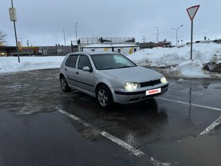 2002 Volkswagen Golf IV, серебристый, 180000 рублей, вид 4