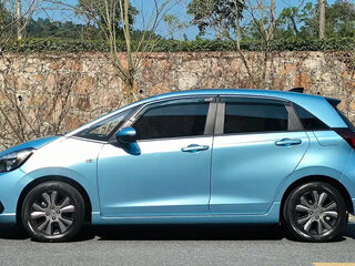 2022 Honda Fit IV, голубой, 997000 рублей, вид 4