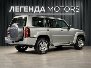 2024 Nissan Patrol V (Y61) Рестайлинг, серебристый, 13500000 рублей, вид 4