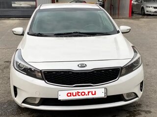 2019 Kia Cerato III Рестайлинг (Classic), белый, 1200000 рублей, вид 1