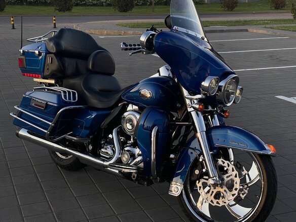 2009 Harley-Davidson Electra Glide, синий, 700000 рублей - вид 9