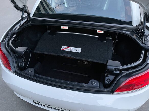 2009 BMW Z4 23i II (E89), белый, 3050000 рублей - вид 12