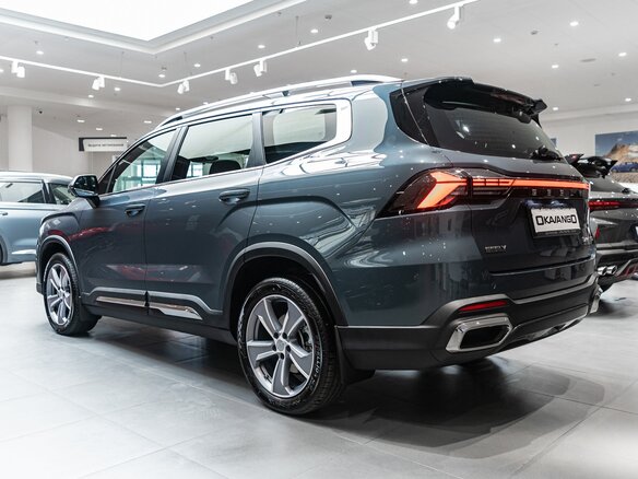 2026 Geely Okavango I Рестайлинг, серый, 4327119 рублей - вид 5