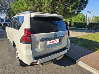 2010 Toyota Land Cruiser Prado 150 Series, белый, 3000000 рублей, вид 4