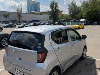 2017 Toyota Pixis Epoch II, серебристый, 700000 рублей, вид 2