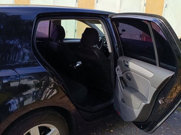 2012 Volkswagen Golf VI, чёрный, 790000 рублей - вид 13