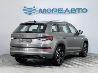 2023 Skoda Kodiaq I Рестайлинг, серый, 3539000 рублей, вид 5