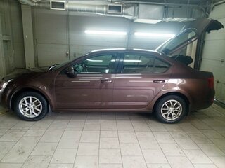 2014 Skoda Octavia III (A7), коричневый, 1150000 рублей, вид 2