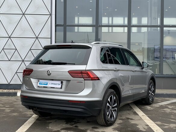 2019 Volkswagen Tiguan II, серебристый, 2359000 рублей - вид 7