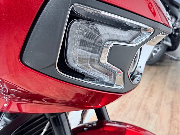 2021 Indian Challenger, красный, 2499000 рублей - вид 30