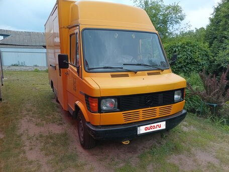 1995 Mercedes-Benz T1, жёлтый, 660000 рублей, вид 1