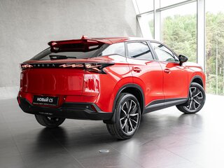 2026 Omoda C5 II, красный, 2729000 рублей, вид 4