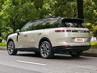 2026 Lynk & Co 900, бежевый, 6950007 рублей, вид 5