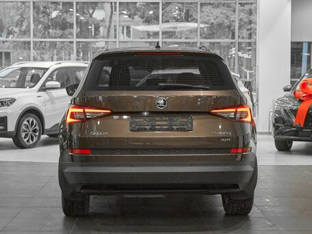 2018 Skoda Kodiaq I, коричневый, 2199000 рублей, вид 5