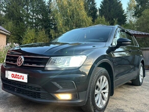 2018 Volkswagen Tiguan II, чёрный