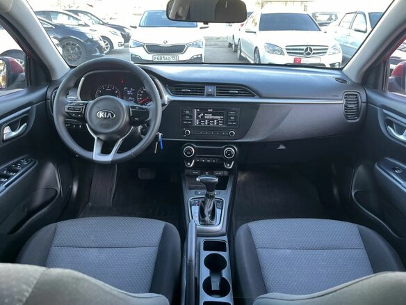 2020 Kia Rio IV Рестайлинг, красный, 1579000 рублей - вид 20