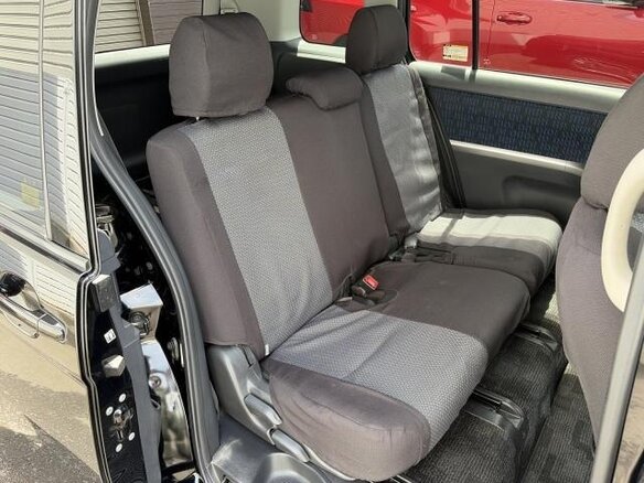 2015 Toyota ISis I Рестайлинг, чёрный, 1046555 рублей - вид 14
