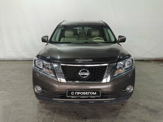 2016 Nissan Pathfinder IV, коричневый, 1840000 рублей, вид 2