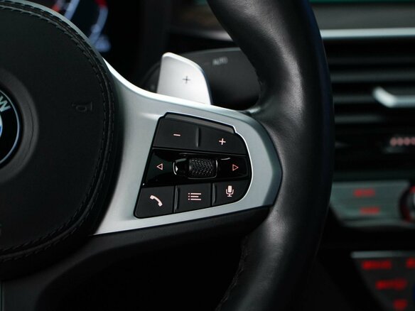2020 BMW 5 серии 530i xDrive VII (G30/G31/G38) Рестайлинг, белый - вид 13