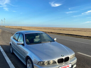 2000 BMW 5 серии 525i IV (E39) Рестайлинг, серебристый, 700000 рублей, вид 4