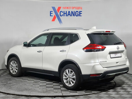 2017 Nissan Rogue II Рестайлинг, белый, 1325000 рублей, вид 5