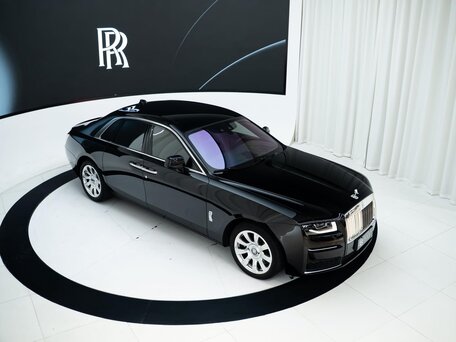 2023 Rolls-Royce Ghost Extended II (Series I), чёрный, 29900000 рублей, вид 2