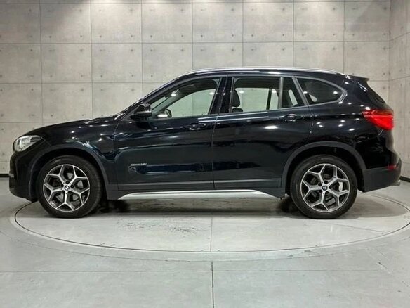 2017 BMW X1 18i sDrive II (F48), чёрный, 1390005 рублей - вид 7