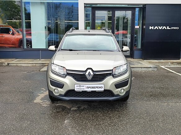 2016 Renault Sandero Stepway II, бежевый - вид 1