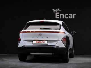 2024 Hyundai Kona II (SX2), белый, 2300000 рублей, вид 4