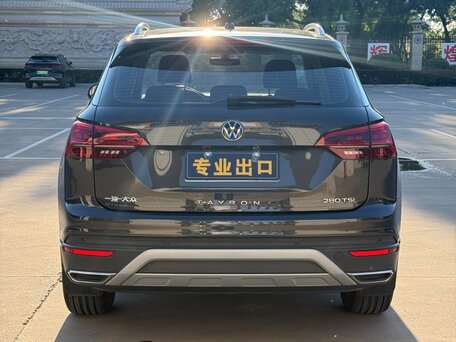 2022 Volkswagen Tayron I, чёрный, 2140000 рублей, вид 5