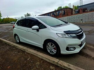 2019 Honda Fit III Рестайлинг, белый, 1175000 рублей, вид 3