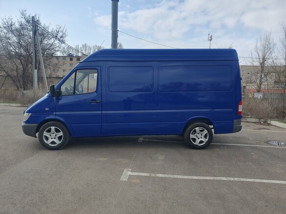 2005 Mercedes-Benz Sprinter, синий, 970000 рублей - вид 1