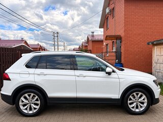2019 Volkswagen Tiguan II, белый, 2450000 рублей, вид 3