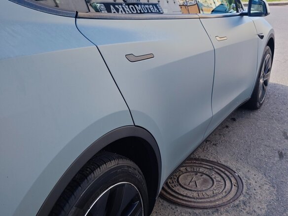 2023 Tesla Model Y Long Range Dual Motor I, серебристый, 2764080 рублей - вид 5