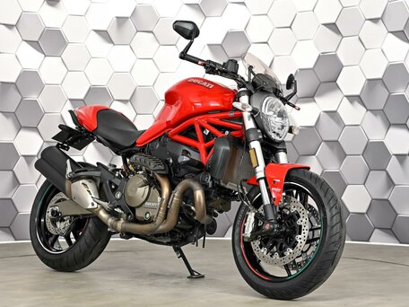 2014 Ducati Monster 821, красный, 595000 рублей, вид 1