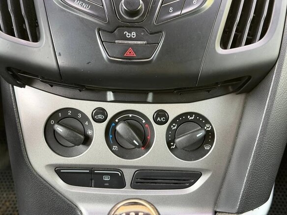 2012 Ford Focus III, чёрный, 620000 рублей - вид 15