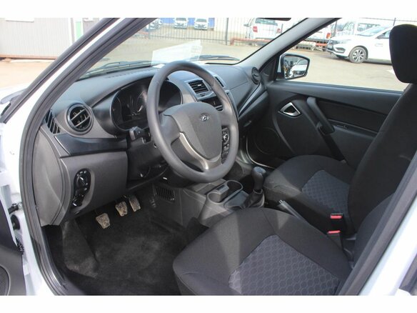2026 Lada (ВАЗ) Granta I Рестайлинг, белый, 1098000 рублей - вид 4