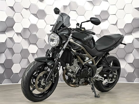 2021 Suzuki SV 650, чёрный, 675000 рублей - вид 1