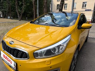 2016 Kia Ceed II Рестайлинг, жёлтый, 1230000 рублей, вид 2