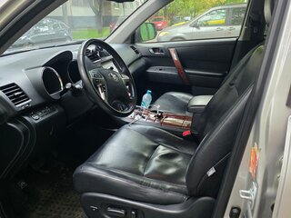 2013 Toyota Highlander II (XU40) Рестайлинг, серый, 1850000 рублей, вид 4