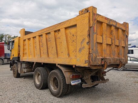 2022 IVECO-Hongyan 6x4 (CQ3346), жёлтый, 1129765 рублей, вид 4