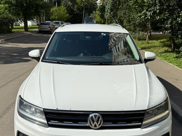 2017 Volkswagen Tiguan II, белый - вид 7