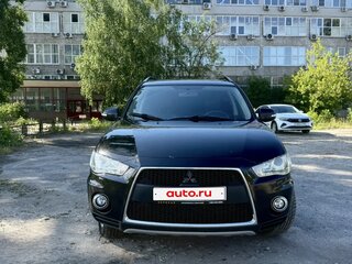2011 Mitsubishi Outlander II Рестайлинг, чёрный, 1050000 рублей, вид 2