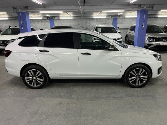 2024 Lada (ВАЗ) Vesta SW I Рестайлинг (NG), белый, 1299000 рублей - вид 3