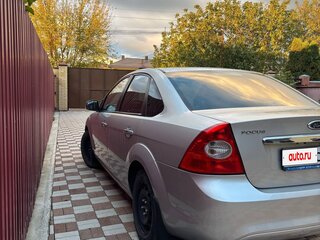 2009 Ford Focus II Рестайлинг, серебристый, 500000 рублей, вид 1