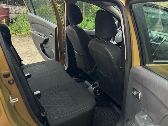 2017 Renault Sandero Stepway II, зелёный, 1150000 рублей - вид 12