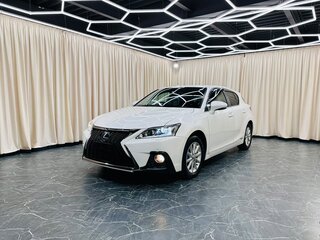 2012 Lexus CT 200h I, белый, 1529000 рублей, вид 2
