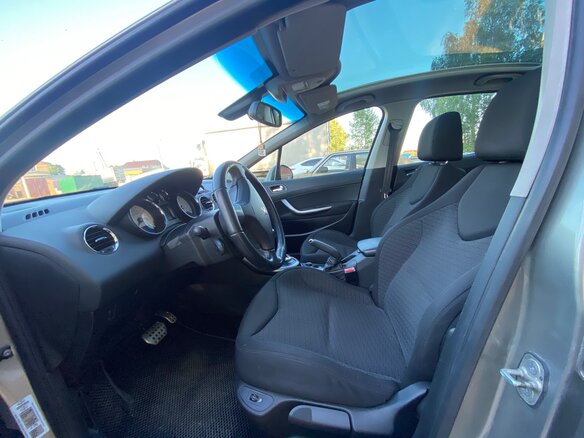 2011 Peugeot 308 I Рестайлинг, бежевый, 390000 рублей - вид 8