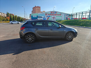 2011 Opel Astra J, серый, 630000 рублей, вид 5